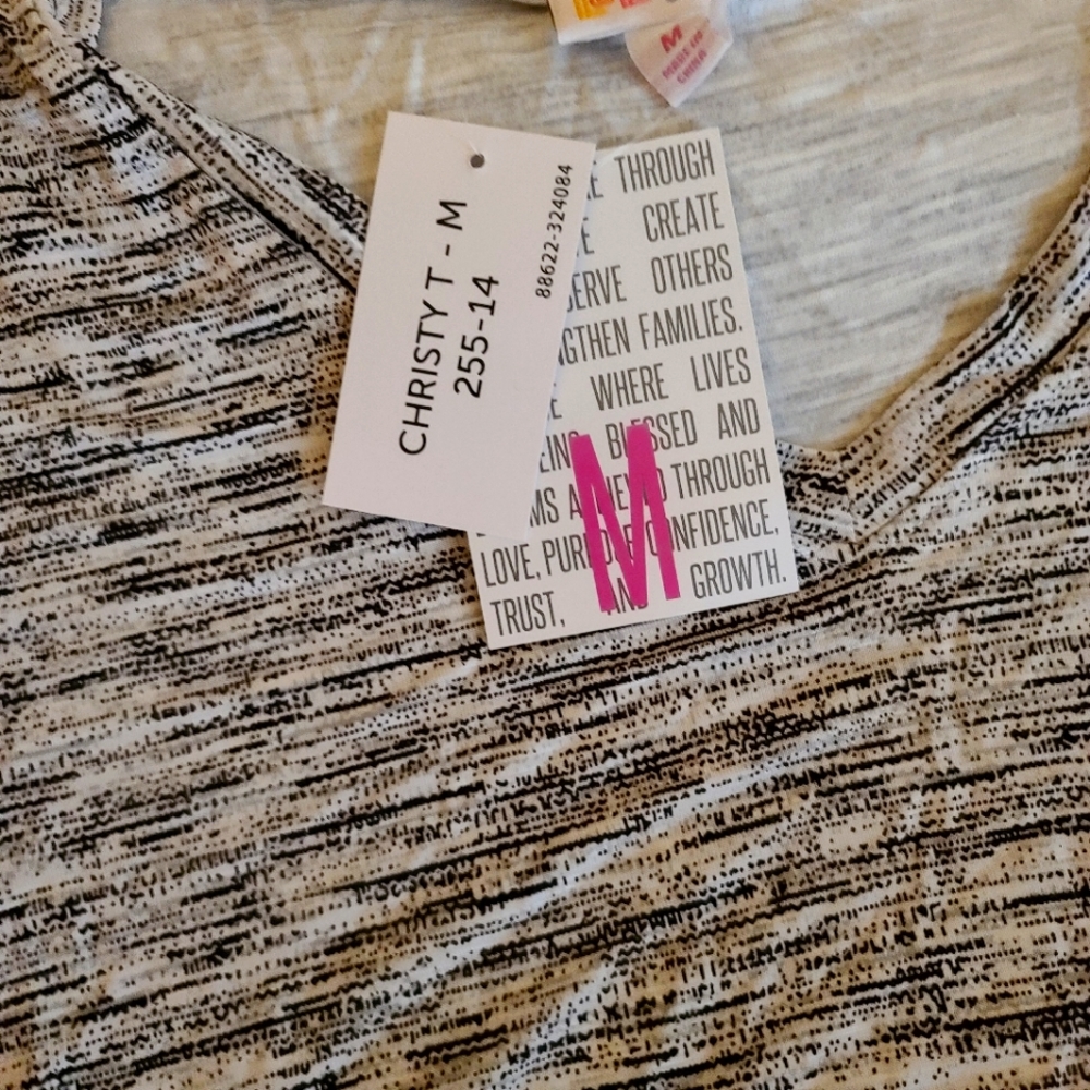 Christy t by Lularoe